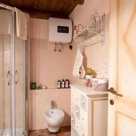 Casa Storica Austis, Sardegna بيت للعطل Austis