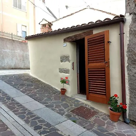 Casa Storica Austis, Sardegna Casa vacanze Austis